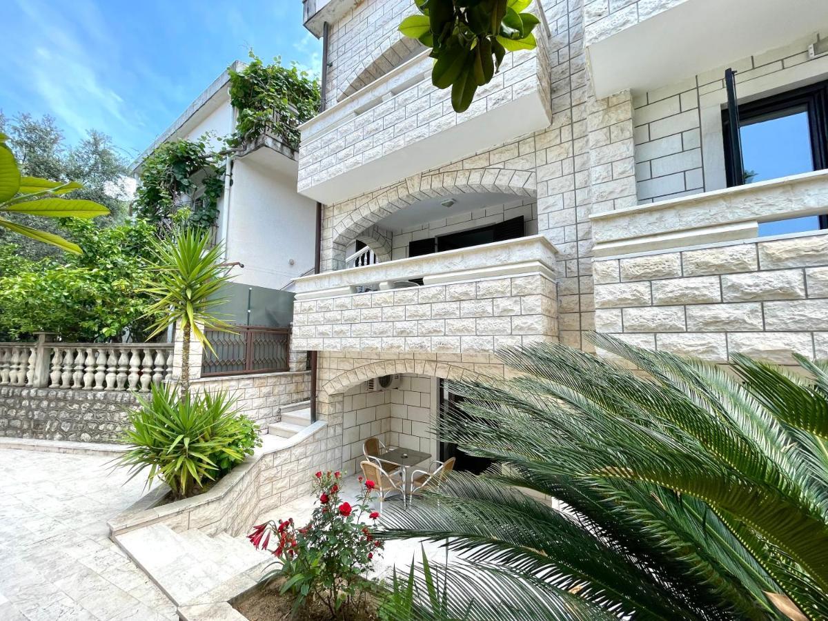 Apartment Mirjana