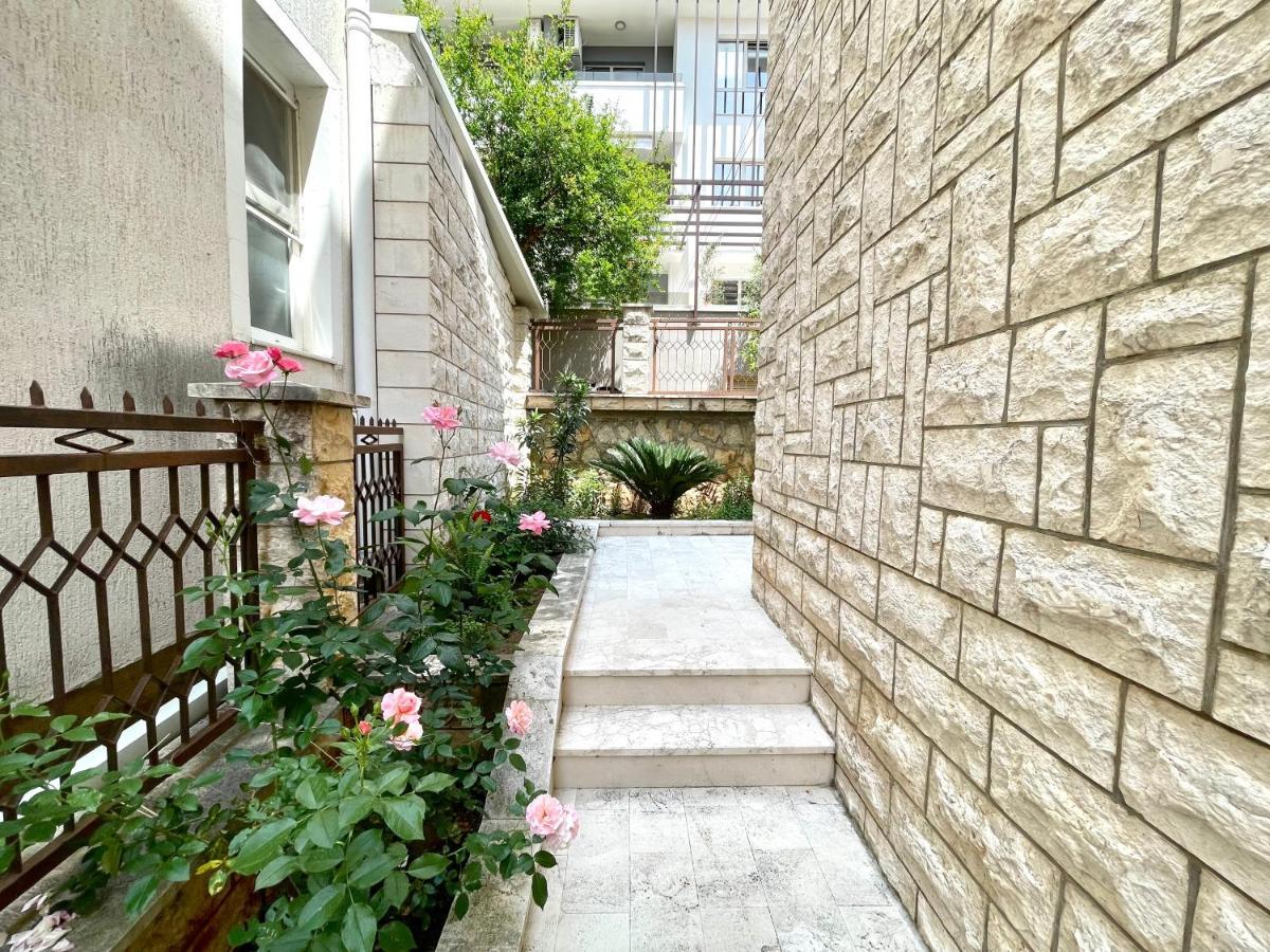 Mirjana Apartment *