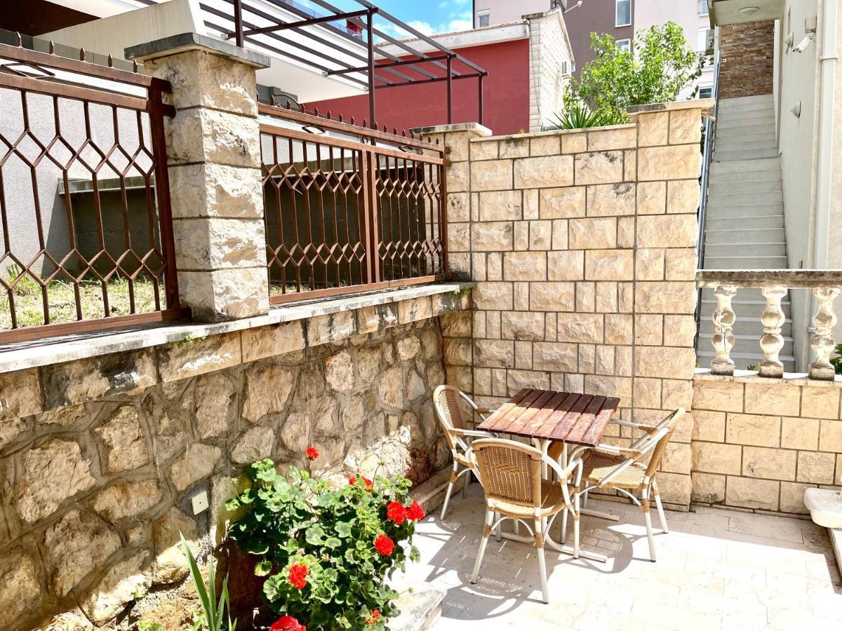 Apartment Mirjana *