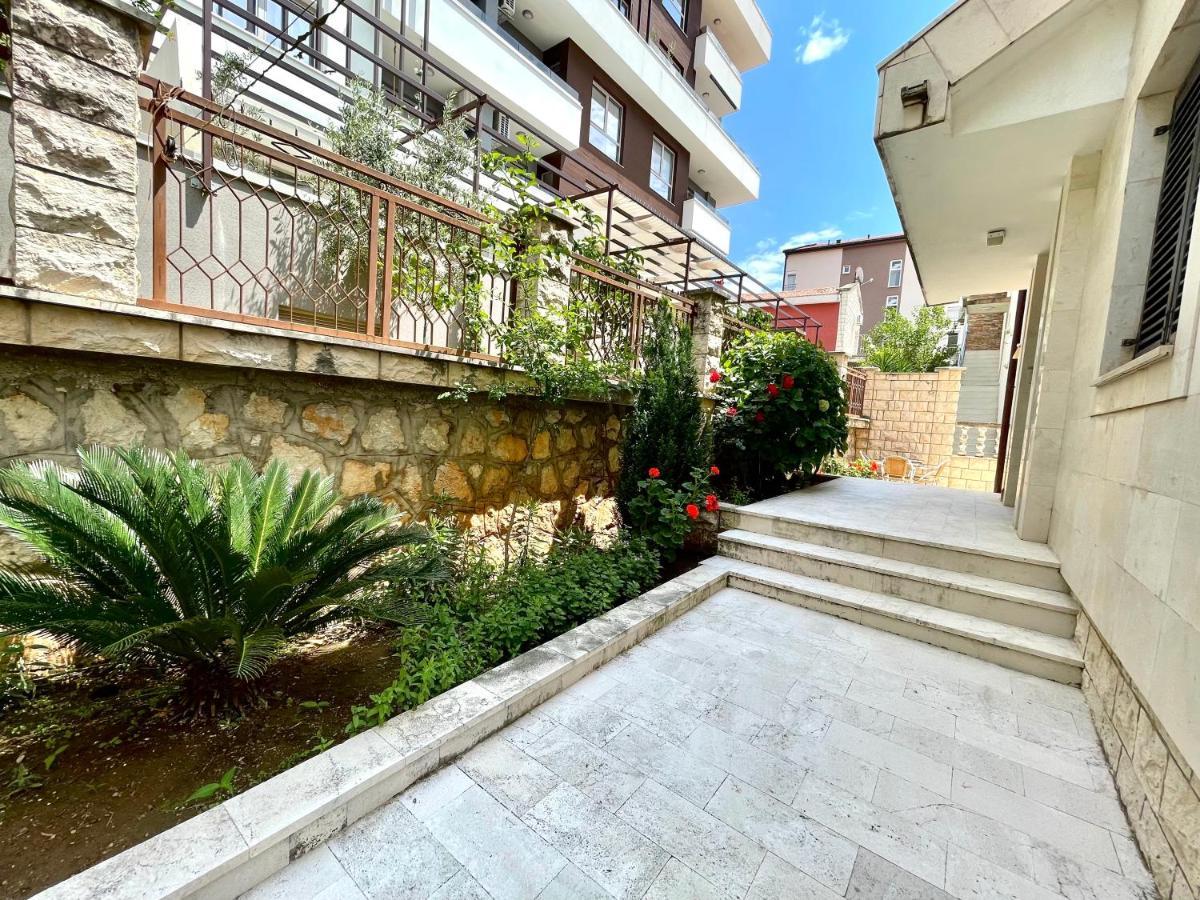 Apartment Mirjana