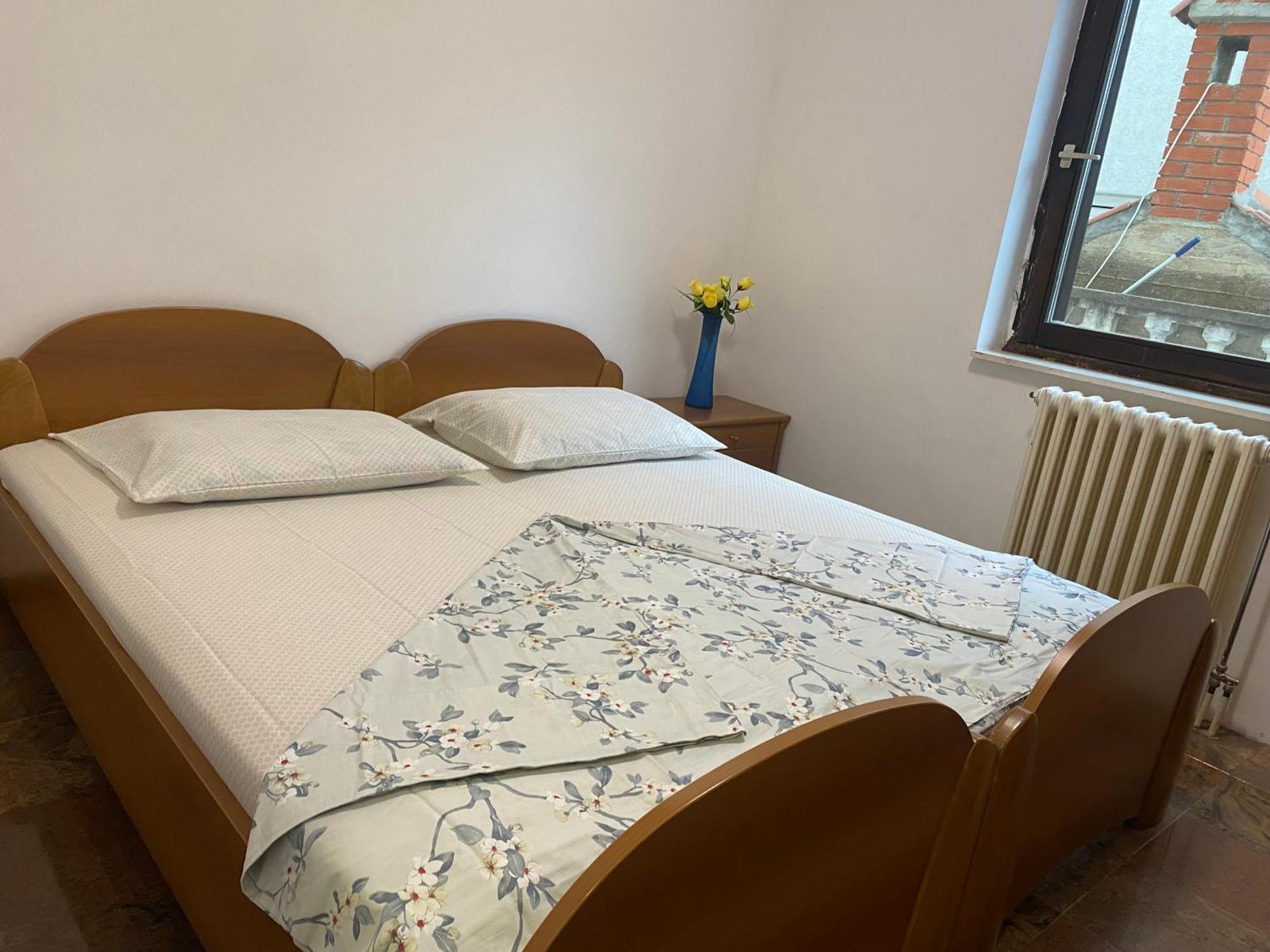Mirjana * Budva