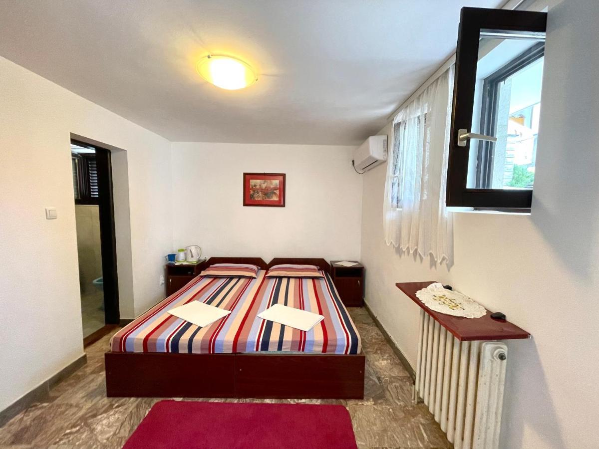 Apartment Mirjana